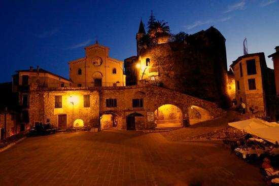 B&B Da Giua' Apricale Bagian luar foto